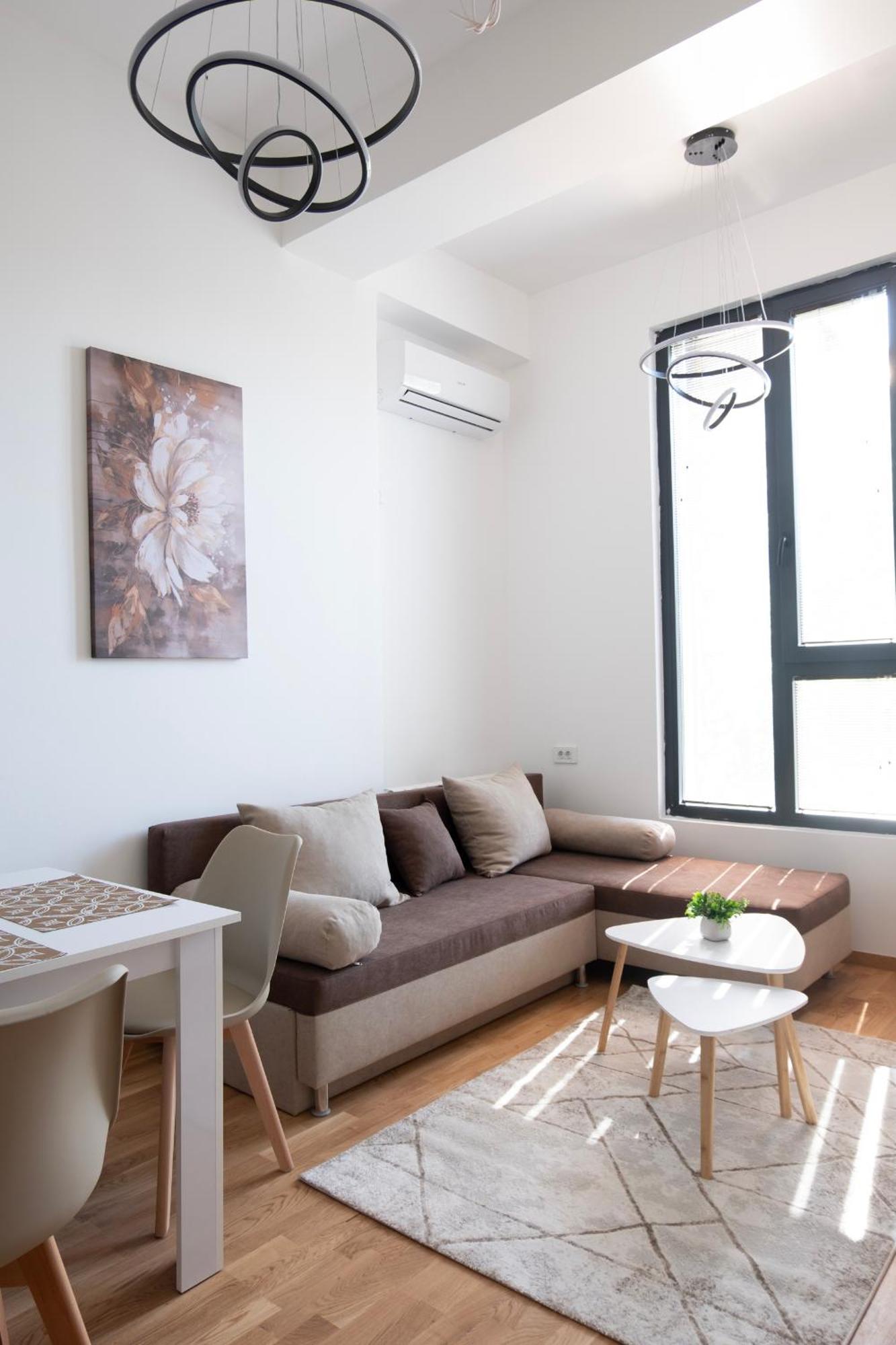 Home Art Apartments Szkopje Kültér fotó