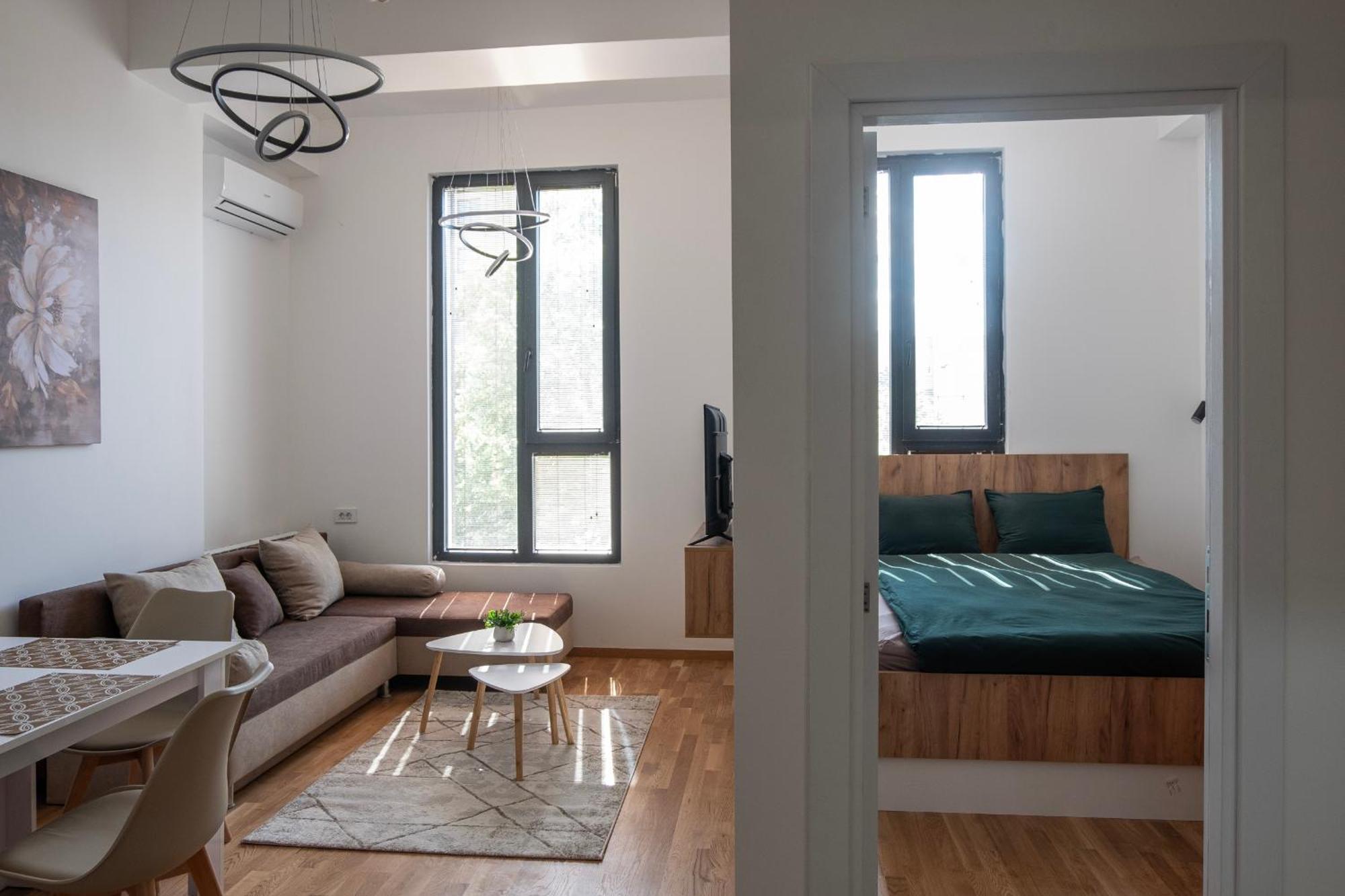 Home Art Apartments Szkopje Kültér fotó