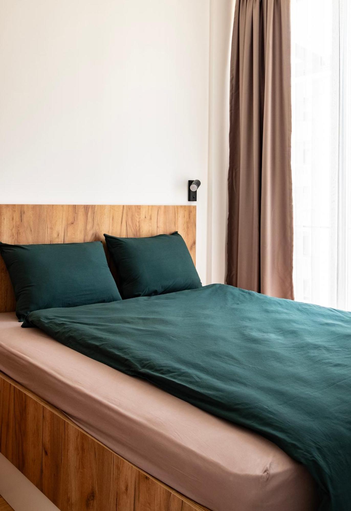 Home Art Apartments Szkopje Kültér fotó